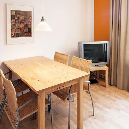 Alter Dorfkrug 1 Apartmán *